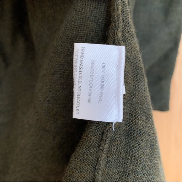 Eileen Fisher 100% Merino Wool Draped Long Cardigan, olive green, size Small - Picture 5 of 5